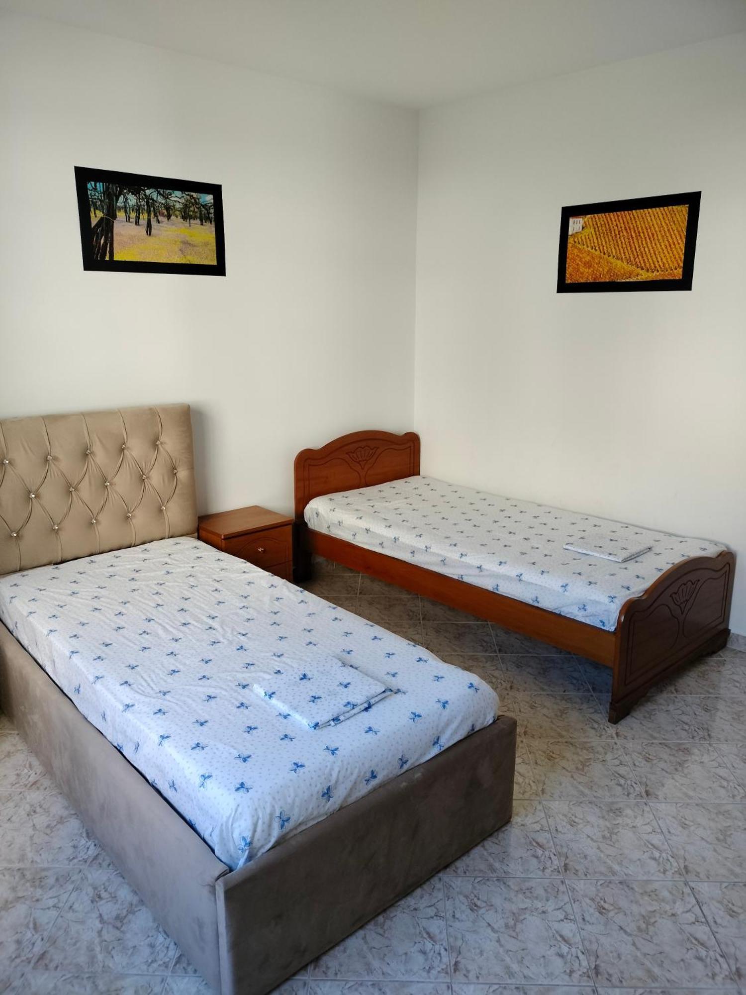 شقة Taurasi Red Saranda المظهر الخارجي الصورة